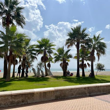 Terrace By The Sea By Gms Apartamentos Фуэнхирола Экстерьер фото