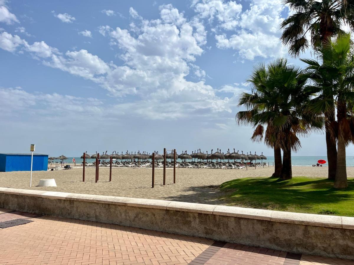 Terrace By The Sea By Gms Apartamentos Фуэнхирола Экстерьер фото